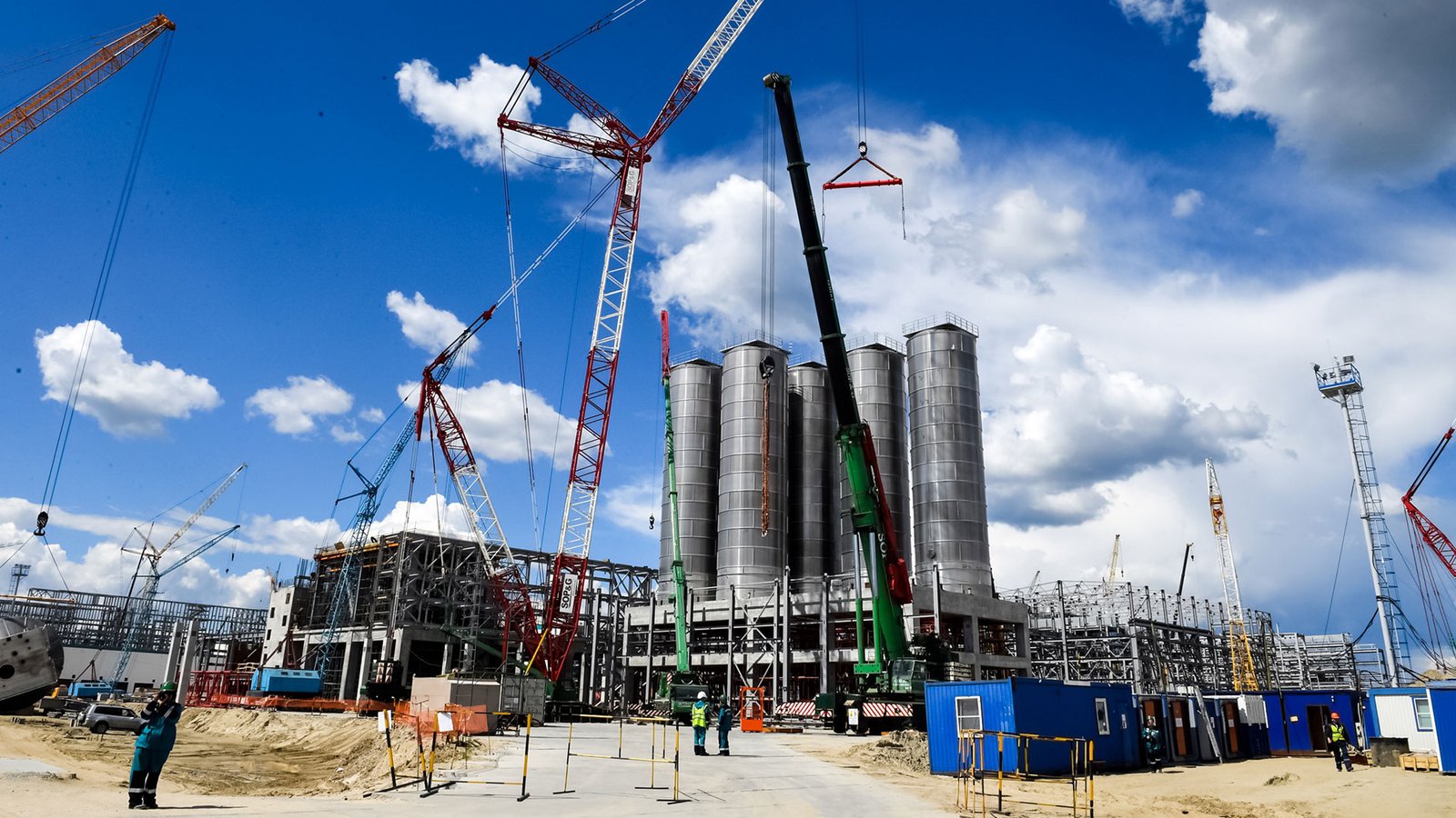 Oilfield operations facility